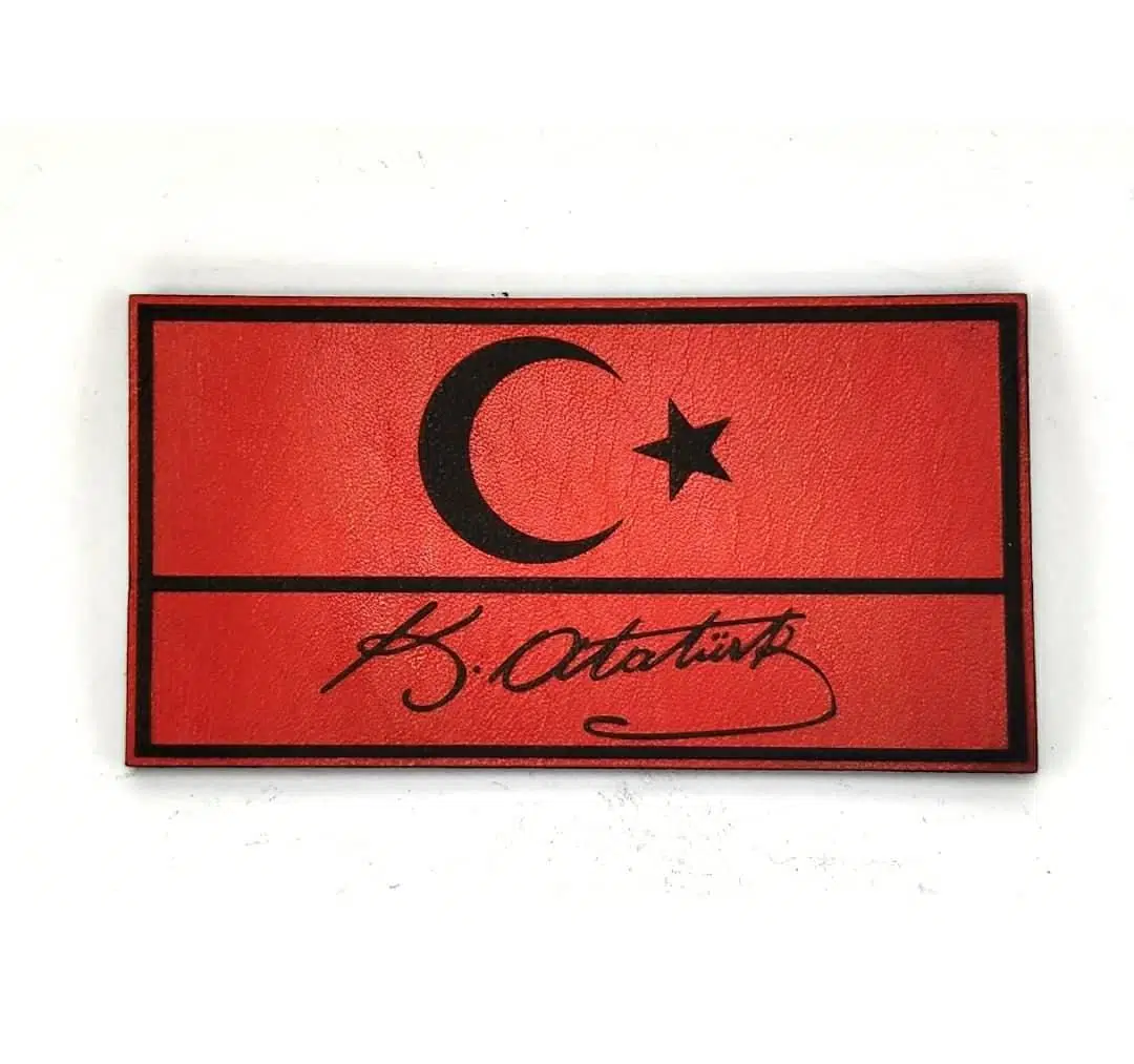 Bayrak Kemal Atatürk İmzalı Deri PEÇ - Arma - Askeri Patch